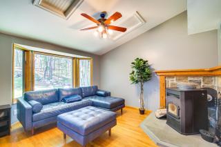 Lakefront New York Abode with Deck, Grill and Fire Pit - 7