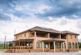 PENSIUNE-RESTAURANT Palace - 0