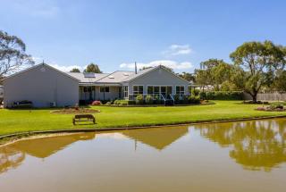 Hazel Mere by Ready Set Stay- BYO TOWELS - 6