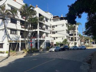 Residencial Ide Martins a 30 metros da Praia de Bombinhas e próximo a Praia da Lagoinha - 9