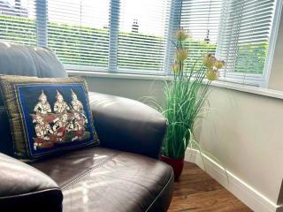 Cosy Modern Grimsby Home - Great Coates - 1