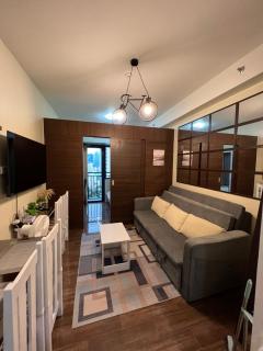 Apartment Condo in Air Residences Makati wifi Netflix Disney, pool & mall - Manila - 5