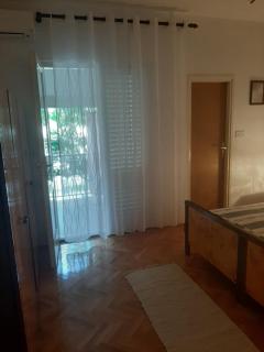 Apartments and rooms LJUBICA - Lun - 4