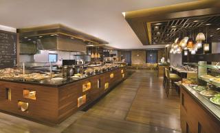 DoubleTree by Hilton Hotel Riyadh - Al Muroj Business Gate - Riyadh - 5