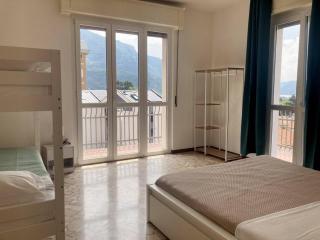 Spacious Apartment with Panoramic Views in Lecco - Lecco - 1