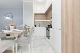 Cosy Apartment on Wola Goleszowska by Noclegi Renters - Varsavia - 8