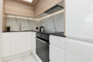 Cosy Apartment on Wola Goleszowska by Noclegi Renters - Varsavia - 3