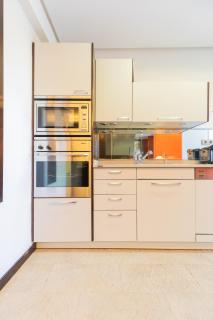 Frente al parque, en el centro - Bilbao - 8