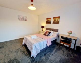 Chimes-Company & Family Stay, 2 Bedroom House + Free parking - Tamworth - 5