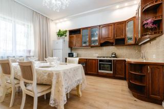 Уютный большой дом в Бесагаш - 4