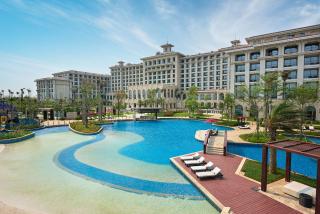 Hilton Haikou Meilan - Beachfront Hotel - Haikou - 9