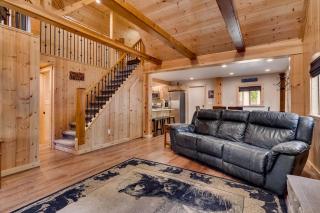 Black Bear Hideaway - 7