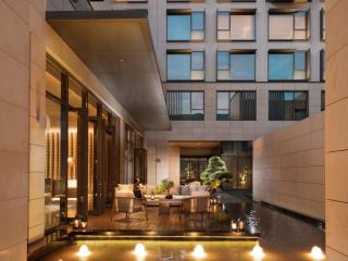 Joyze Hotel Xiamen, Curio Collection By Hilton - Xiamen - 0