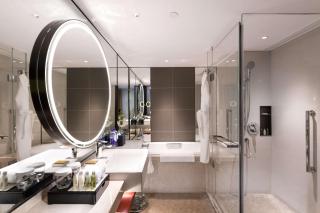 Hilton Beijing - 4