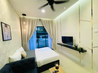 The Cove Duplex 13pax 3Br 4bathroom 2parking by IWH Suites - Ipoh - 1
