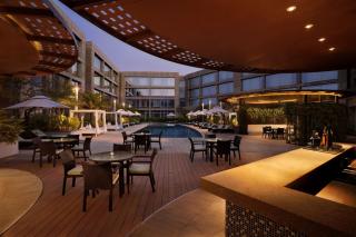 Hilton Bangalore Embassy GolfLinks - Bangalore - 4