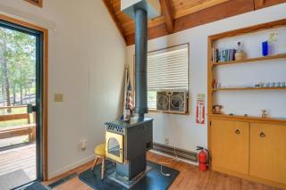 6 Mi to Yosemite National Park Retreat with Deck! - Groveland - 1