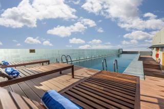 DoubleTree by Hilton Ahmedabad - 5