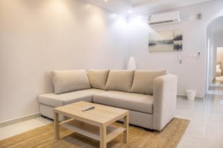 Luxurious Family Apartments 15Mins Drive to Al-Masjid Nabawi - Nozol Noor 4 - AR Rummanah - 9