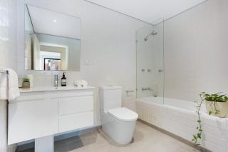 Urban Retreat in Surry Hills l 2 Bedroom Property with Parking - 4
