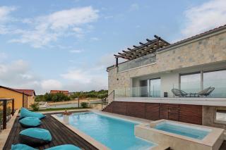 Family friendly house with a swimming pool Maslenica, Novigrad - 20492 - Maslenica - 4