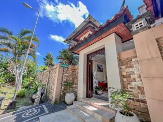 Villa Tentram Jimbaran by Bali Cabin - Jimbaran - 9
