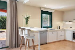 Flateli Peralada - 2