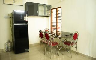 Salalah Enclave - 3 AC Bedroom House at Vytilla, Kochi - Cochin - 4