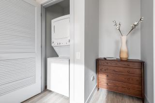 Loop 1BR w Fitness center nr W Loop the L CHI-194 - 1