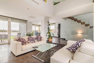 Villa Oasis en Madrid con 3Hab, 4baños y elegante piscina - Villanueva del Pardillo - 6