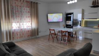 Sea View Apartment in Vlora Balcony Free Parking - 5