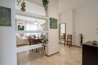 Università & Stazione Airy Apartment with parking - Bari - 5