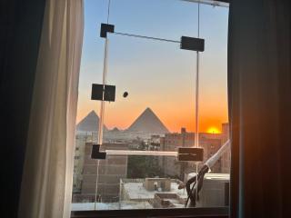 Pyramids View fort inn & Roof Top Access - Il Cairo - 9