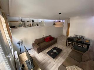 Large apartment with a balcony in central Kadıköy - Istanbul - 0