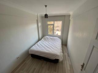 Large apartment with a balcony in central Kadıköy - Istanbul - 6