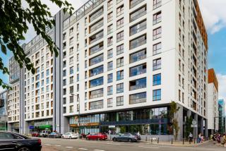 Warsaw City Center Apartment Grzybowska 85 with Parking by Noclegi Renters - Varsavia - 5