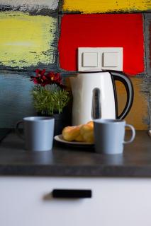 Warsaw City Center Apartment Grzybowska 85 with Parking by Noclegi Renters - Varsavia - 4