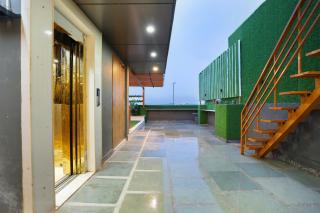 Hotel View, Delhi Airport - 6