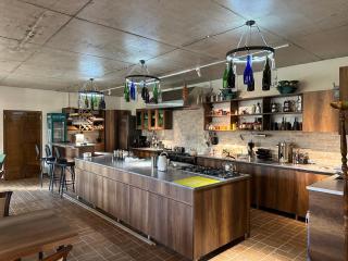 Pesvebi Design Hotel and Cellar - Borjomi - 9
