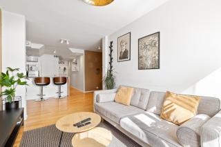 Prime Location Gem in the Heart of Reykjavík - Reikiavik - 1