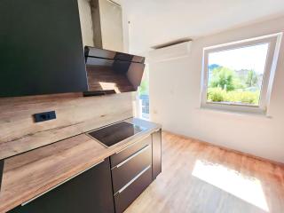 Charming Bella Hideout - Adults Only - Jesenice - 3