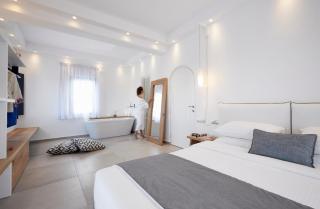 Lovely Santorini Villa 3 Bedrooms Villa Petra Private Pool & Outdoor Dining Area Exo Gialos - 4