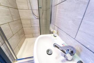 Cosy spacious studio available - Birmingham - 1