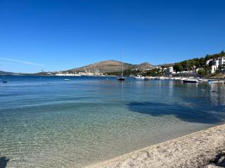 Luxury sea view apartment 20 m from the sea - 2