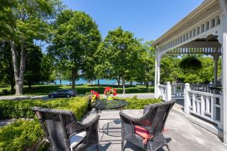 The Old Bank House - Niagara on the Lake - 0