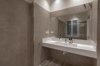 Fresh Velazquez Apartments - 5