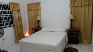 Lynn's Place - Castries - 5