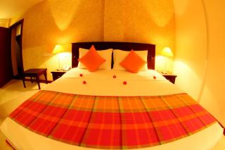 Opulent River Face Hotel - Colombo - 0