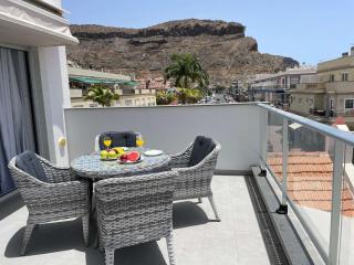 Sunny Puerto de Mogan - 4