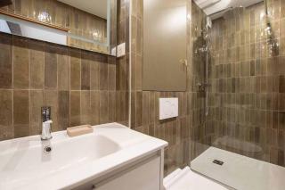 Sentier Historical Center II Luxury Design Apartment 3BR-8P - Parijs - 6